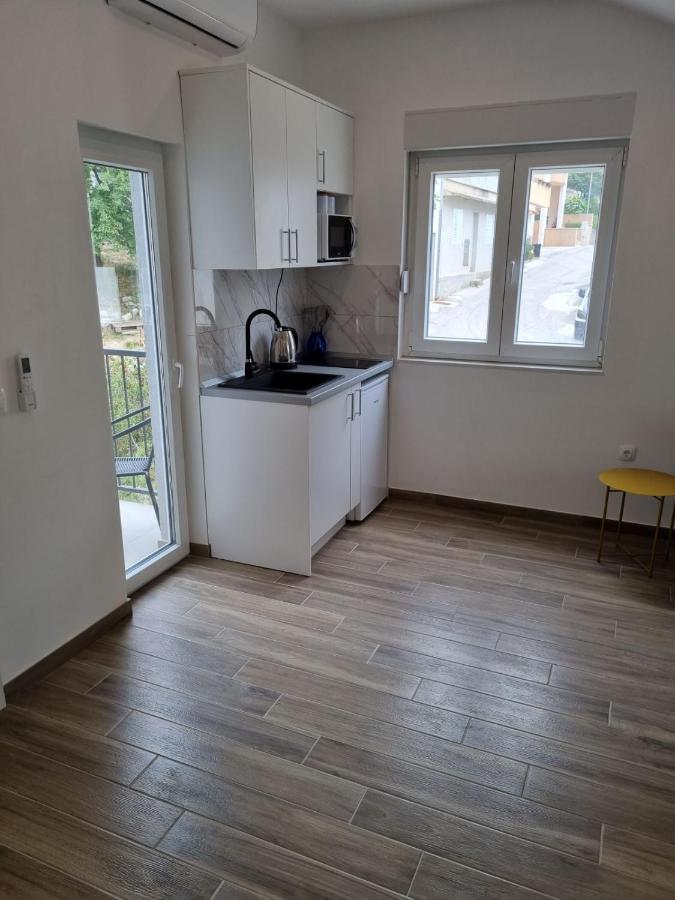 Apartmani Tolj Makarska Exterior photo