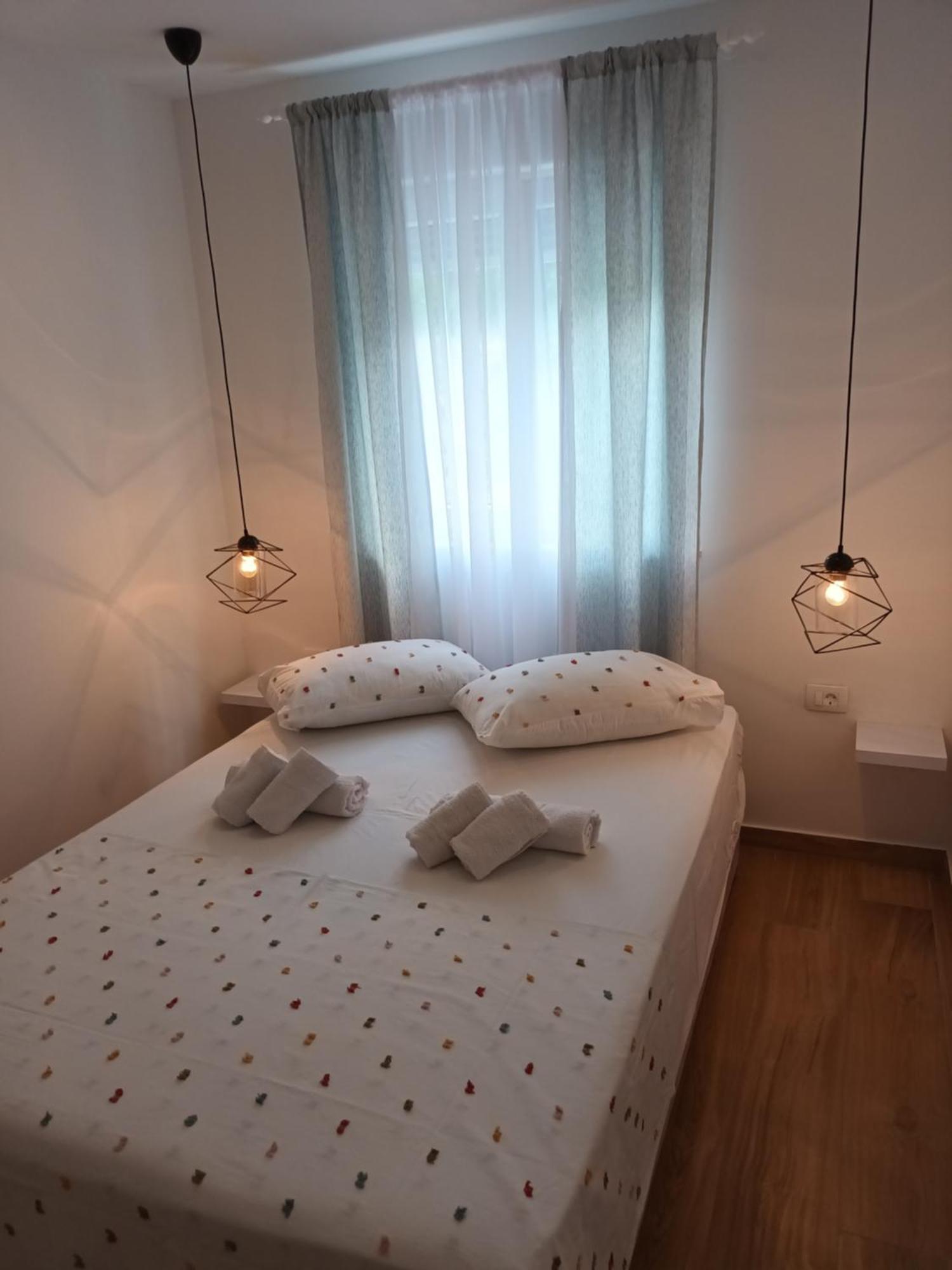 Apartmani Tolj Makarska Exterior photo
